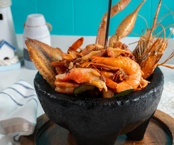 Molcajete de Mariscos 3
